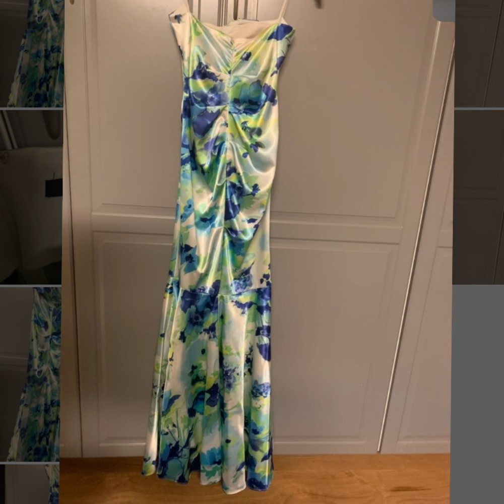 Prom Dress - Picture 3 of 3